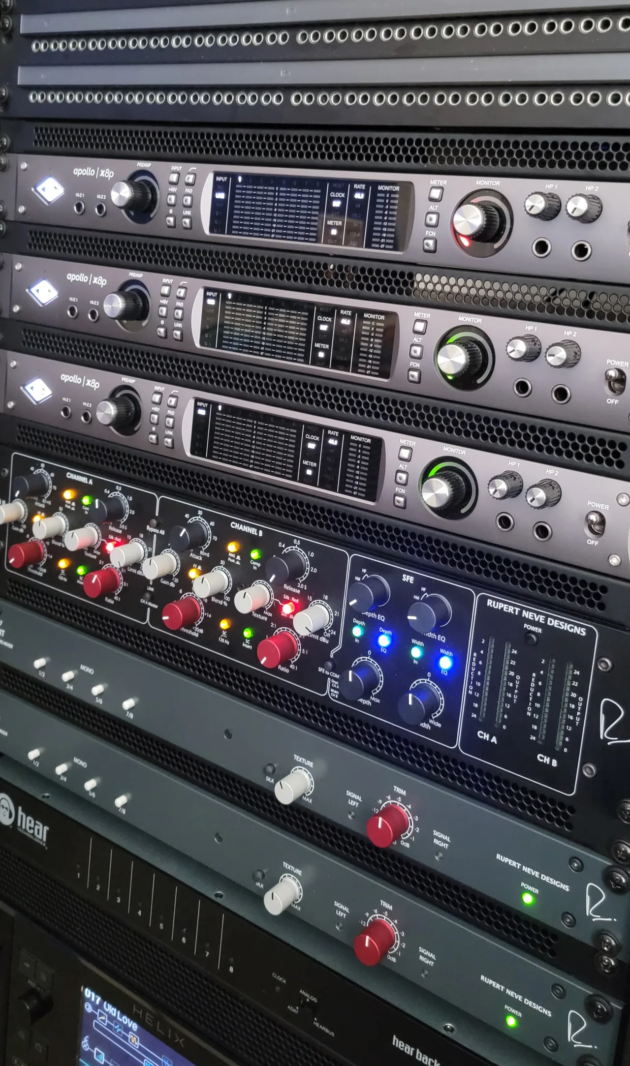 Analog processing rack